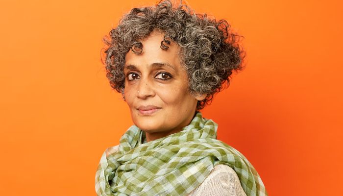 Exposing Arundhati Roy and her anti-India tirade in Switzerland